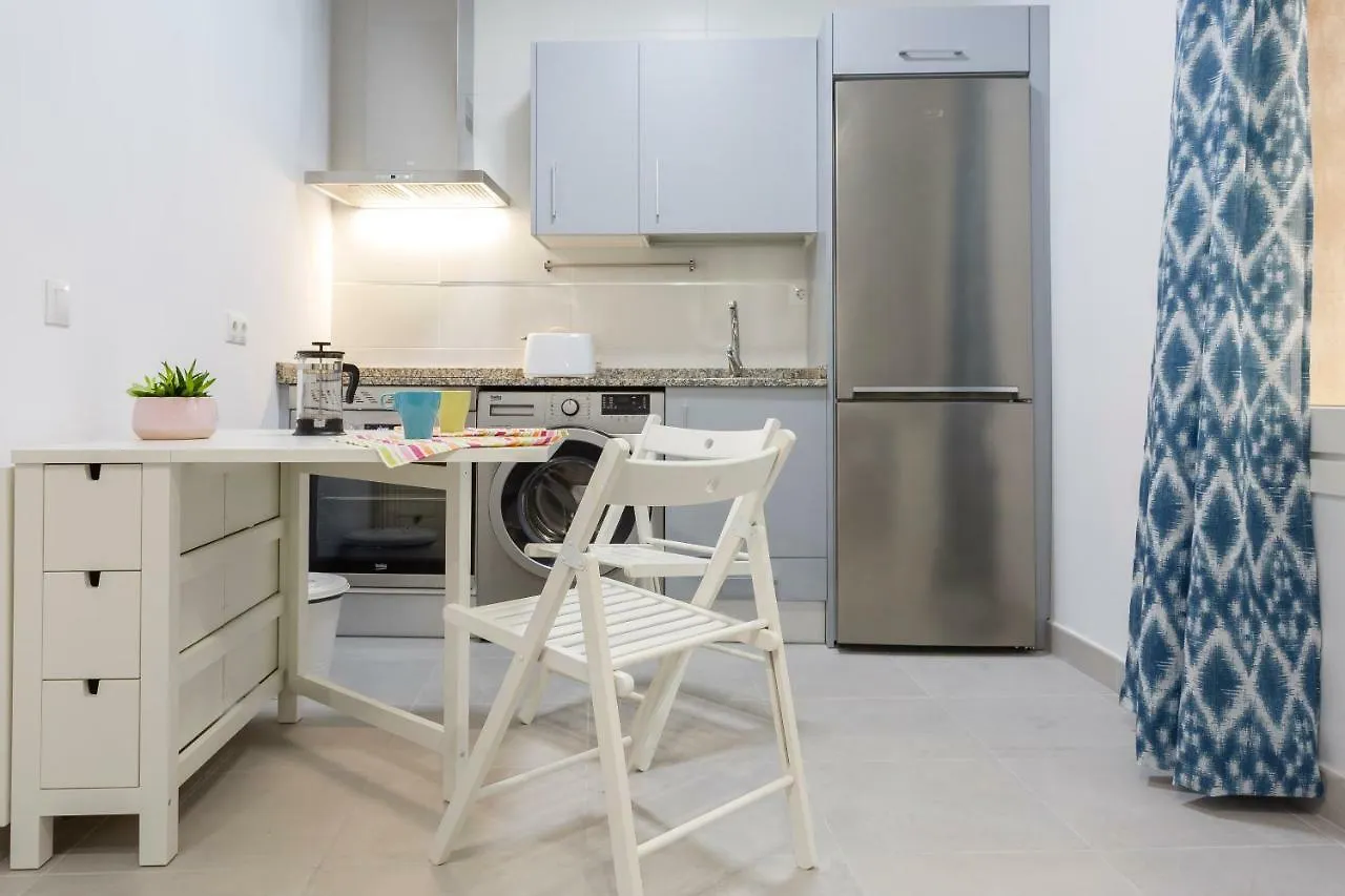 Simplyhosted Precioso Cruz Apartment Cadiz 0*,  Spain